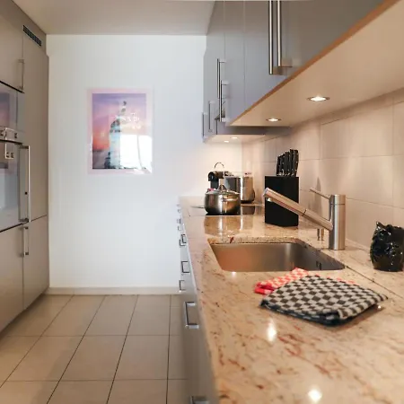 Апартаменты La Terrasses C2-5 By Interhome Монтрё